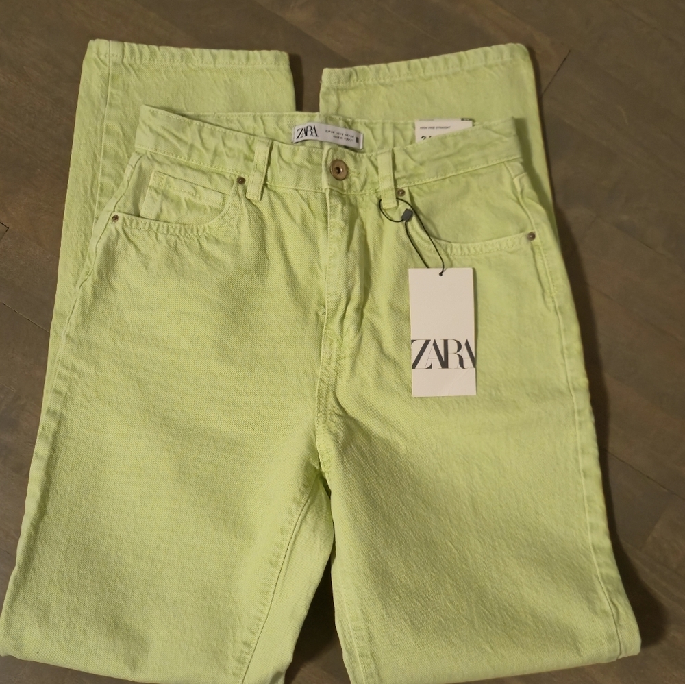 🌟NWT Zara Mint Green Jeans